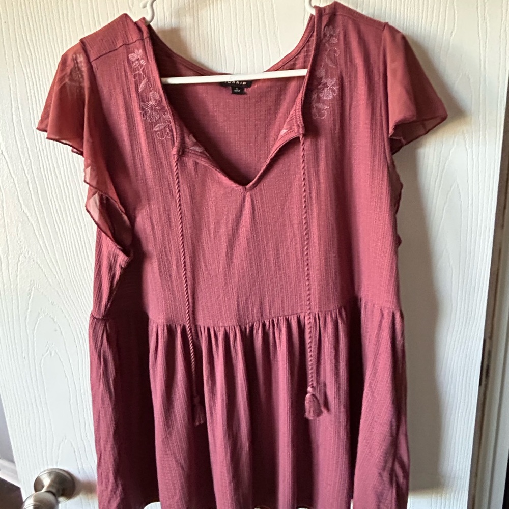 torrid Rose Mauve Flutter Sleeve Peasant Tunic